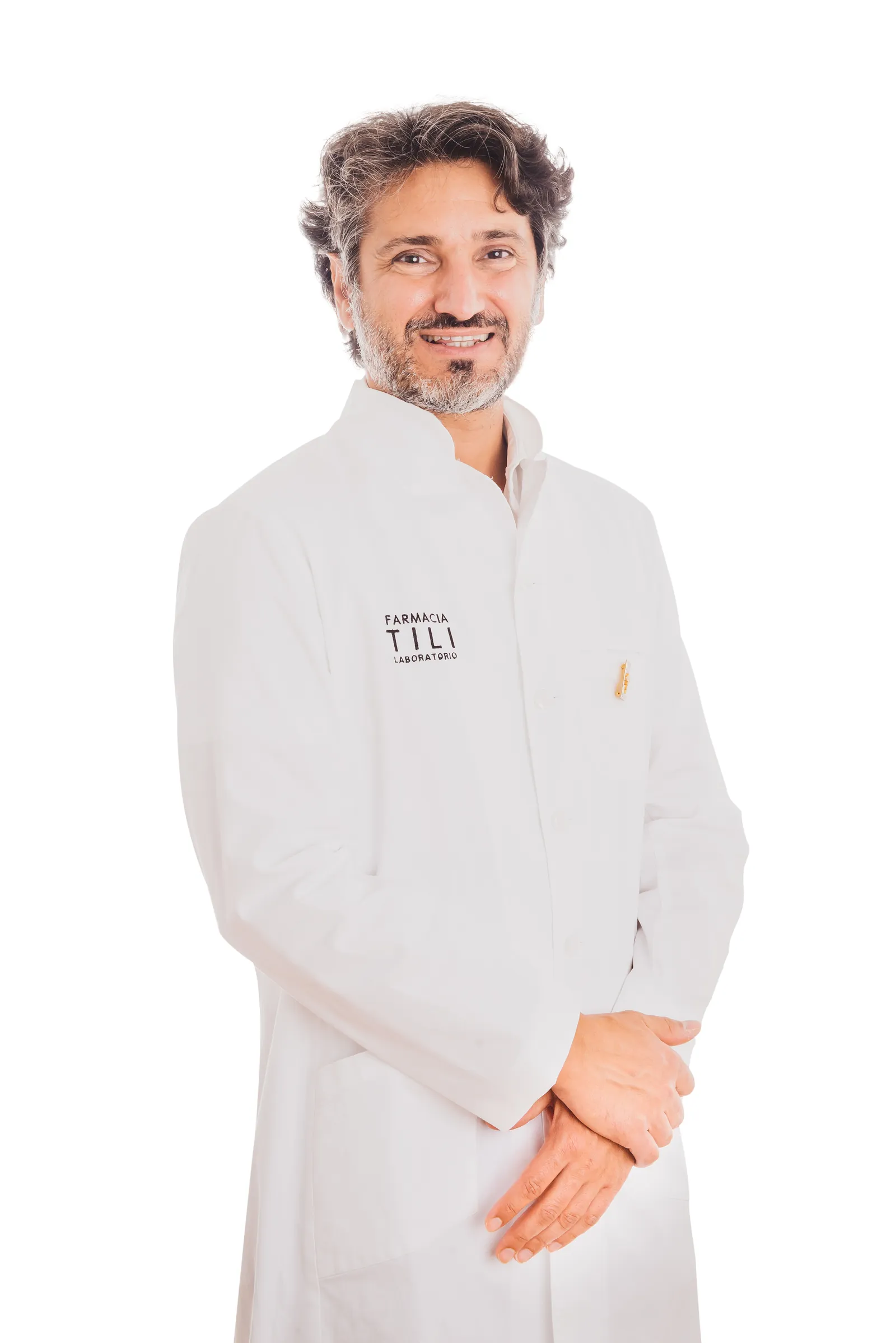 Farmacista della Farmacia Tili con il camice del laboratorio